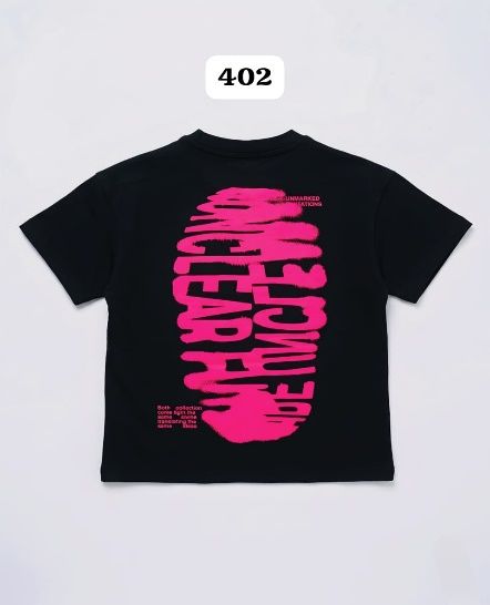 FOURTEEN UNMARKED TEE BLACK 8Y